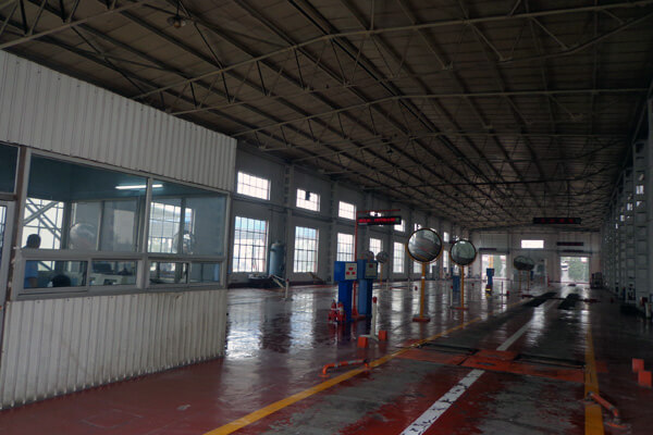 室內(nèi)檢測(cè)車間