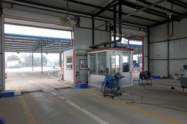 尾氣檢測(cè)車間